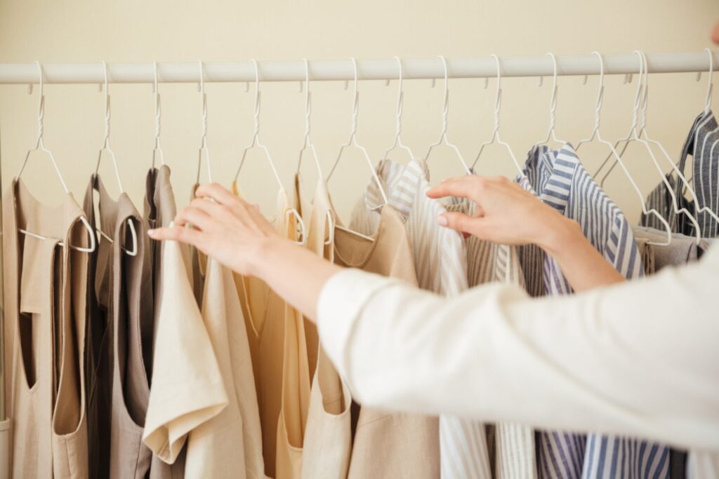 5 façons de rafraîchir votre garde-robe cette année